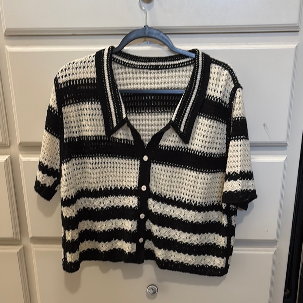 Black and White Striped Knit   Crochet Top